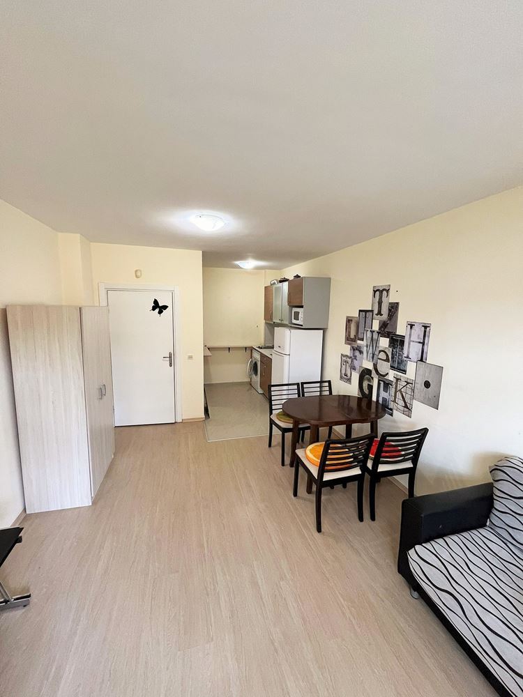 Sunny and spacious one-bedroom apartment in Sunny Beach – fully furnished with excellent on-site facilities