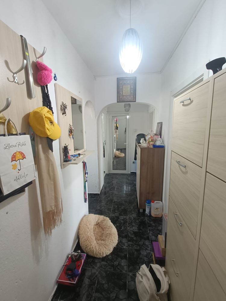 Spacious Apartment with Four Separate Rooms in an Excellent Location in Burgas
