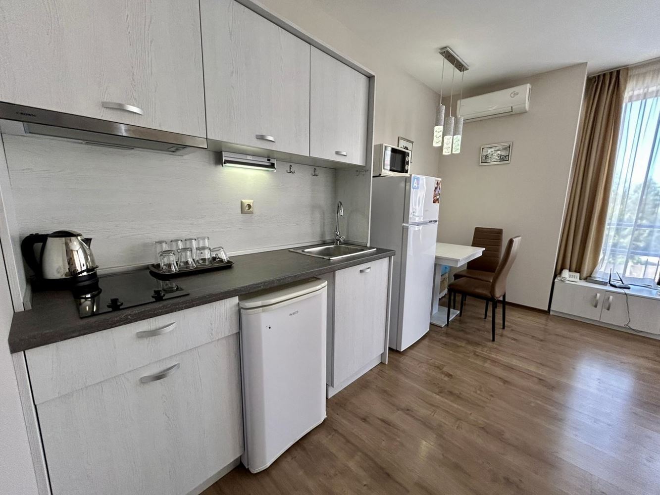 Cozy one-bedroom apartment with pool and green area view in a great complex in Sunny Beach