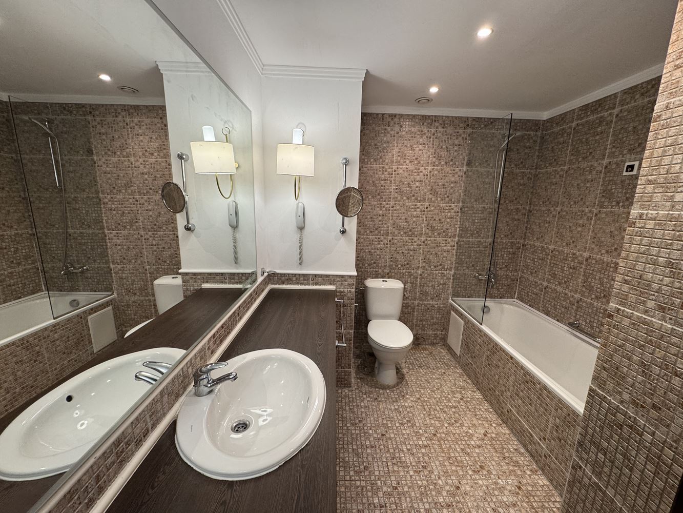 Spacious One-Bedroom Apartment with a Large Terrace, 50 Metres from the Beach in Sunny Beach