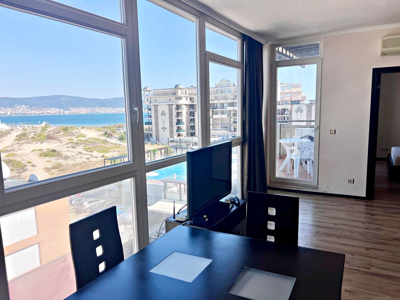 One-Bedroom Apartment with Panoramic Sea View on the First Line – Spacious Apartment in Sunny Beach