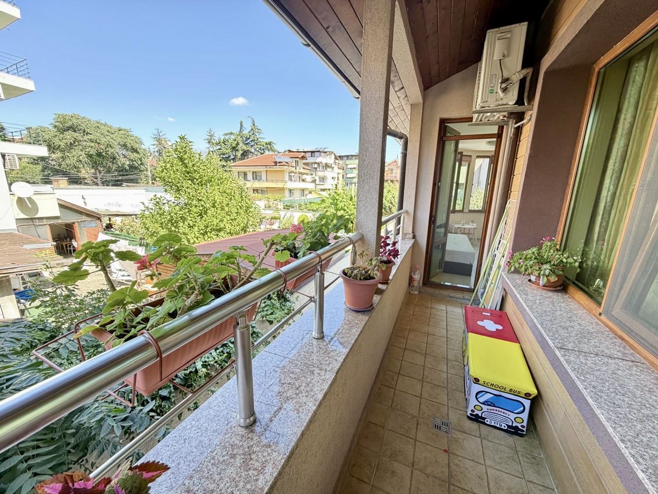 Sarafovo – Spacious One-Bedroom Apartment with Act 16, Minimal Maintenance Fee and Ready Furnishings