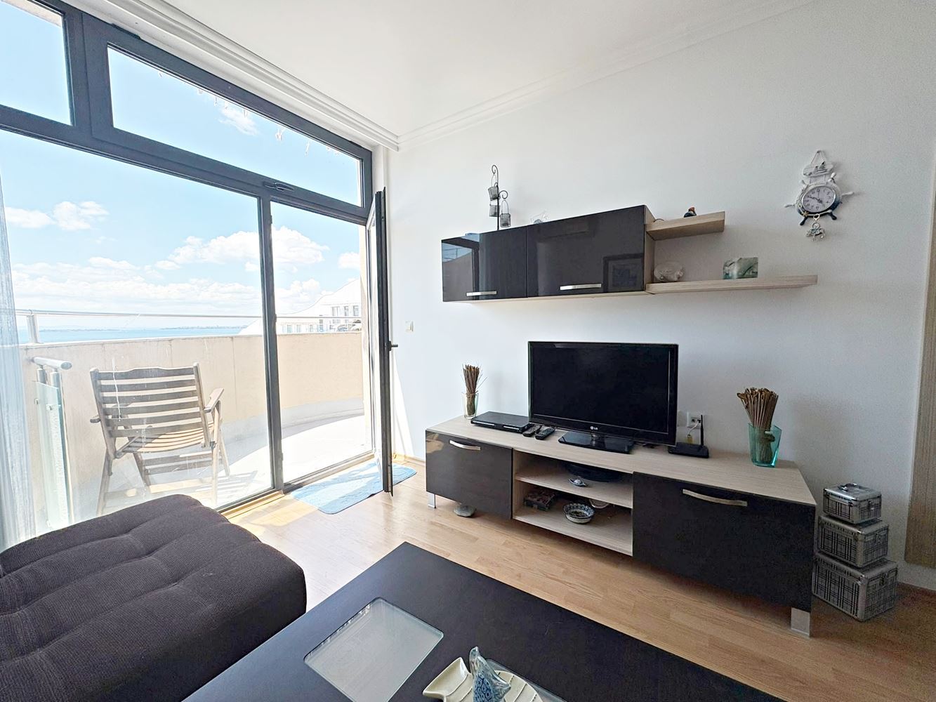 Luxury One-Bedroom Apartment with Panoramic Sea View on the First Line in Sveti Vlas