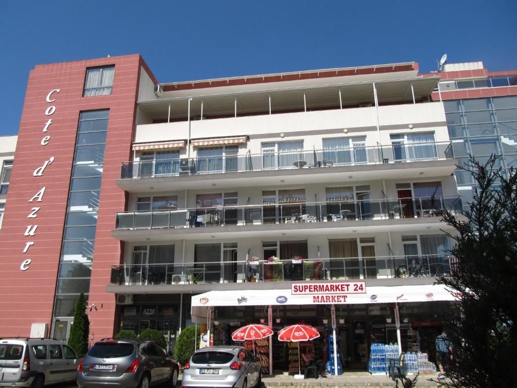 Compact Furnished Studio in a Well-Maintained Complex in Sunny Beach – Excellent Seaside Investment