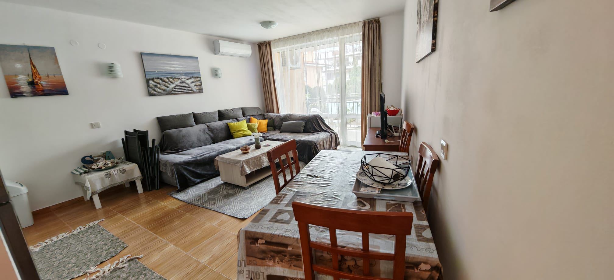 Spacious two-bedroom apartment with pool view and excellent amenities in the complex