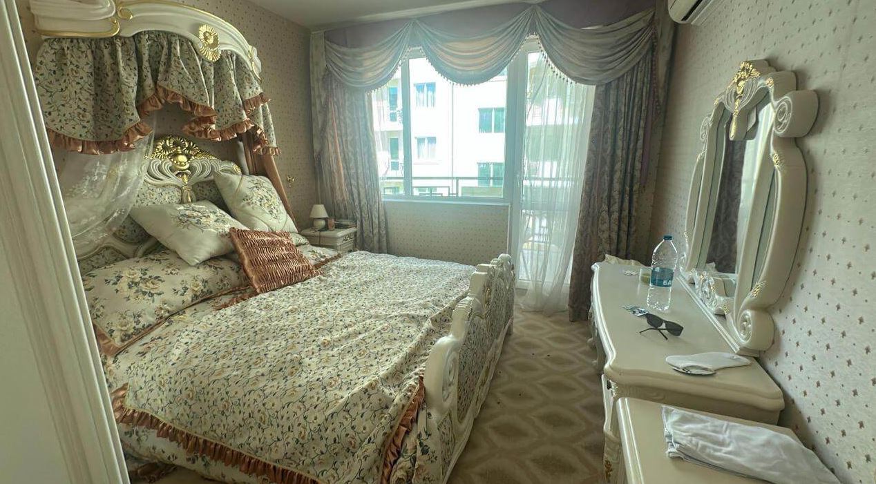 One-Bedroom Apartment on the First Line in Elenite – A Combination of Tranquility, Nature and Panoramic Sea Views