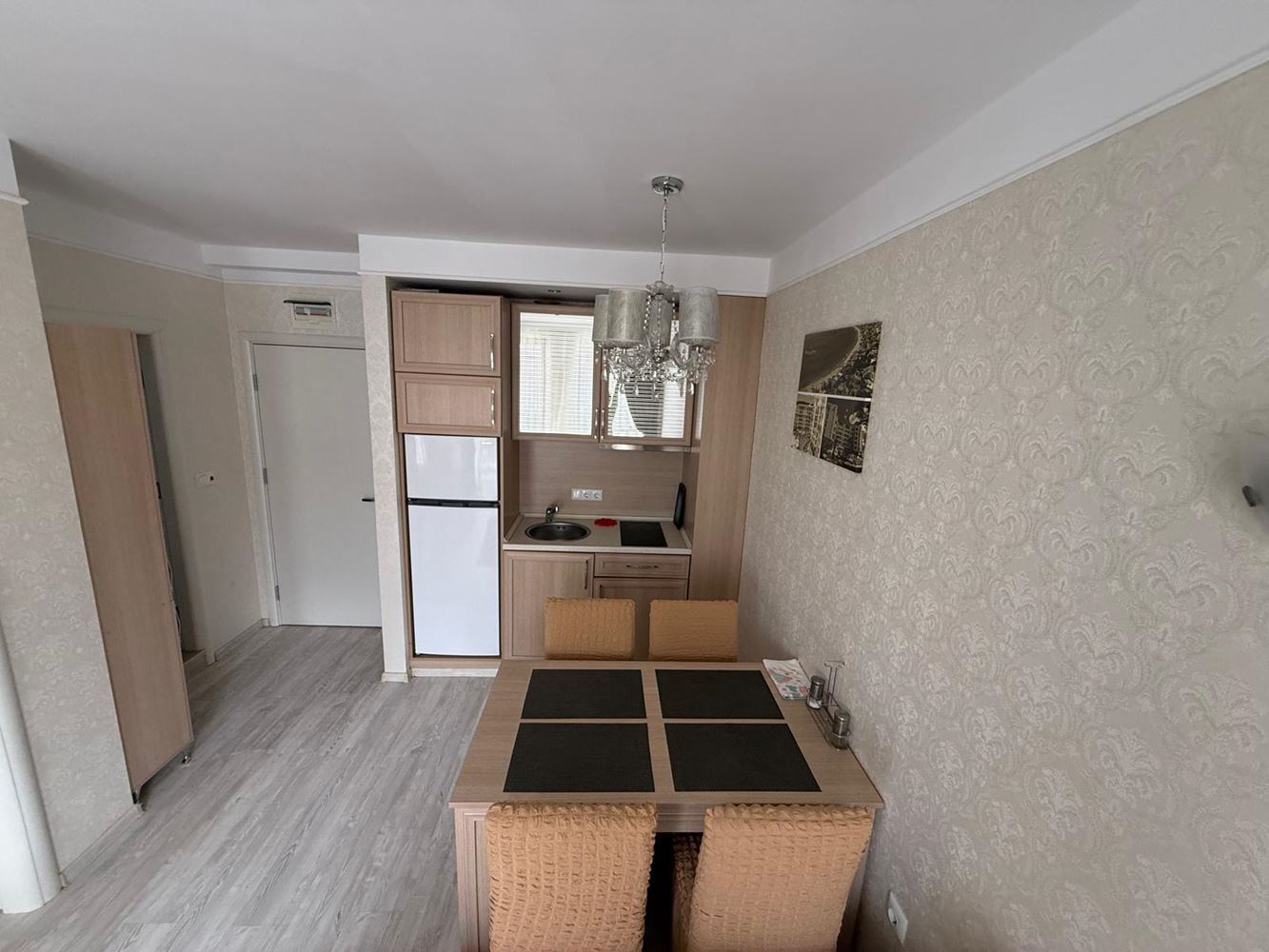 One-Bedroom Apartment in a Luxury Complex in Sunny Beach with Impressive Swimming Pools and Relaxation Areas