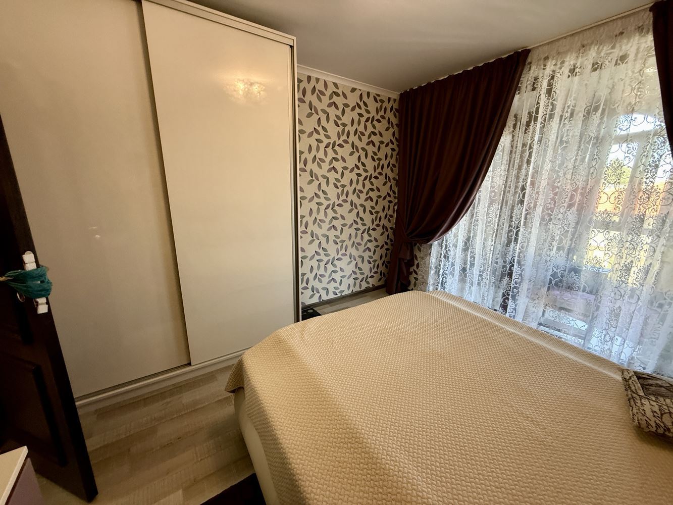 First-Line Apartment in Sveti Vlas – Stylish Property Near the Beach and Marina Dinevi Yacht Port