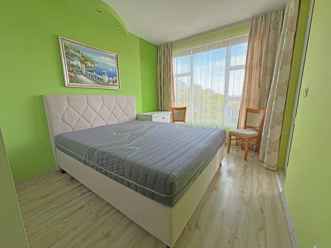 Three-Room Apartment with Sea Views, 200 Metres from the Beach in Pomorie
