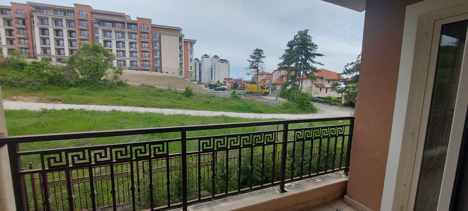 One-Bedroom Apartment with Sea View in Sveti Vlas – Comfort, Tranquility and Excellent Location