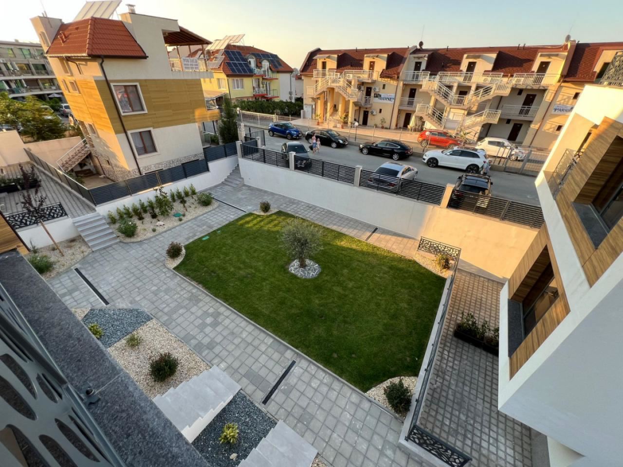 Luxury One-Bedroom Apartment 50 Meters from the Beach in Sozopol – No Maintenance Fee
