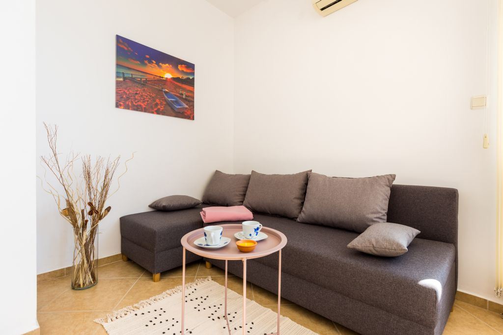 First Line with a Beautiful Sea Panorama – Spacious One-Bedroom Apartment with Two Terraces