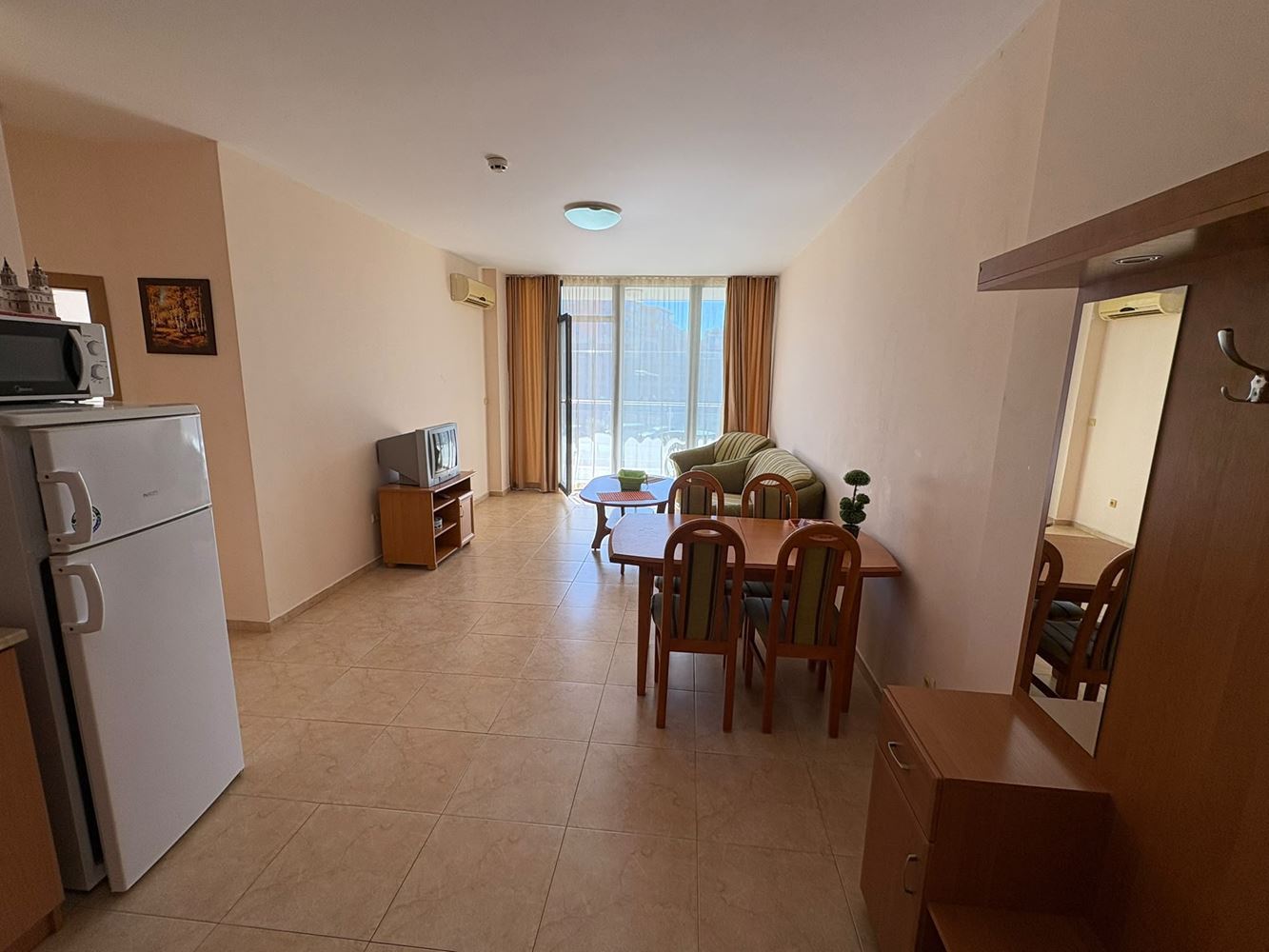 One-Bedroom Apartment in Sunny Beach – Comfort in a Complex with Swimming Pools and Water Slides