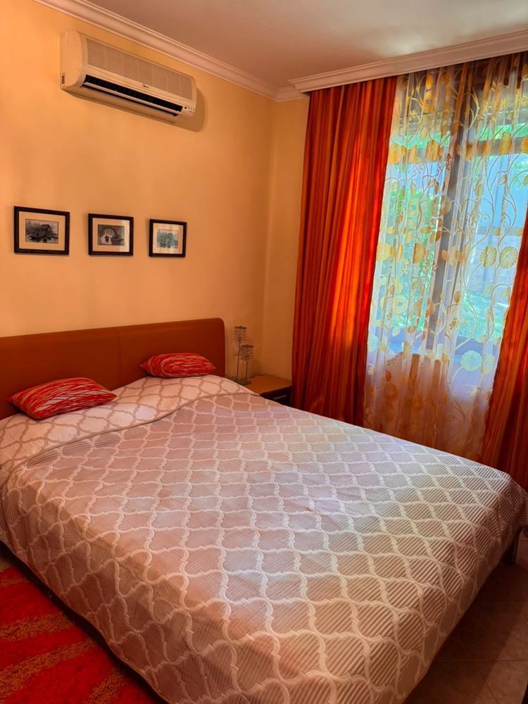 Three-room apartment with sea view surrounded by pine trees – luxury and tranquillity on the first line in Sozopol