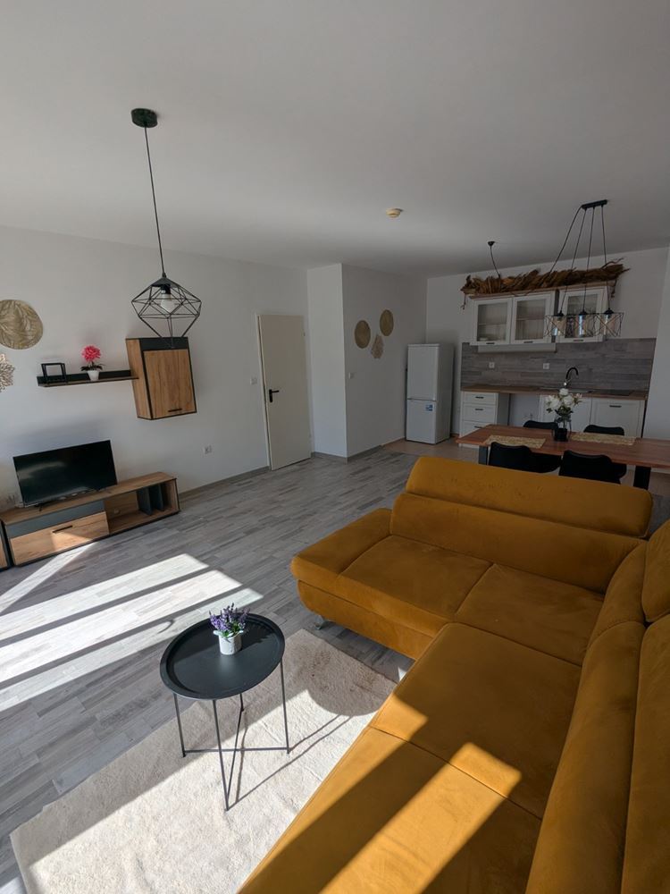 One-bedroom apartment with direct sea view in a luxury first-line complex in Aheloy