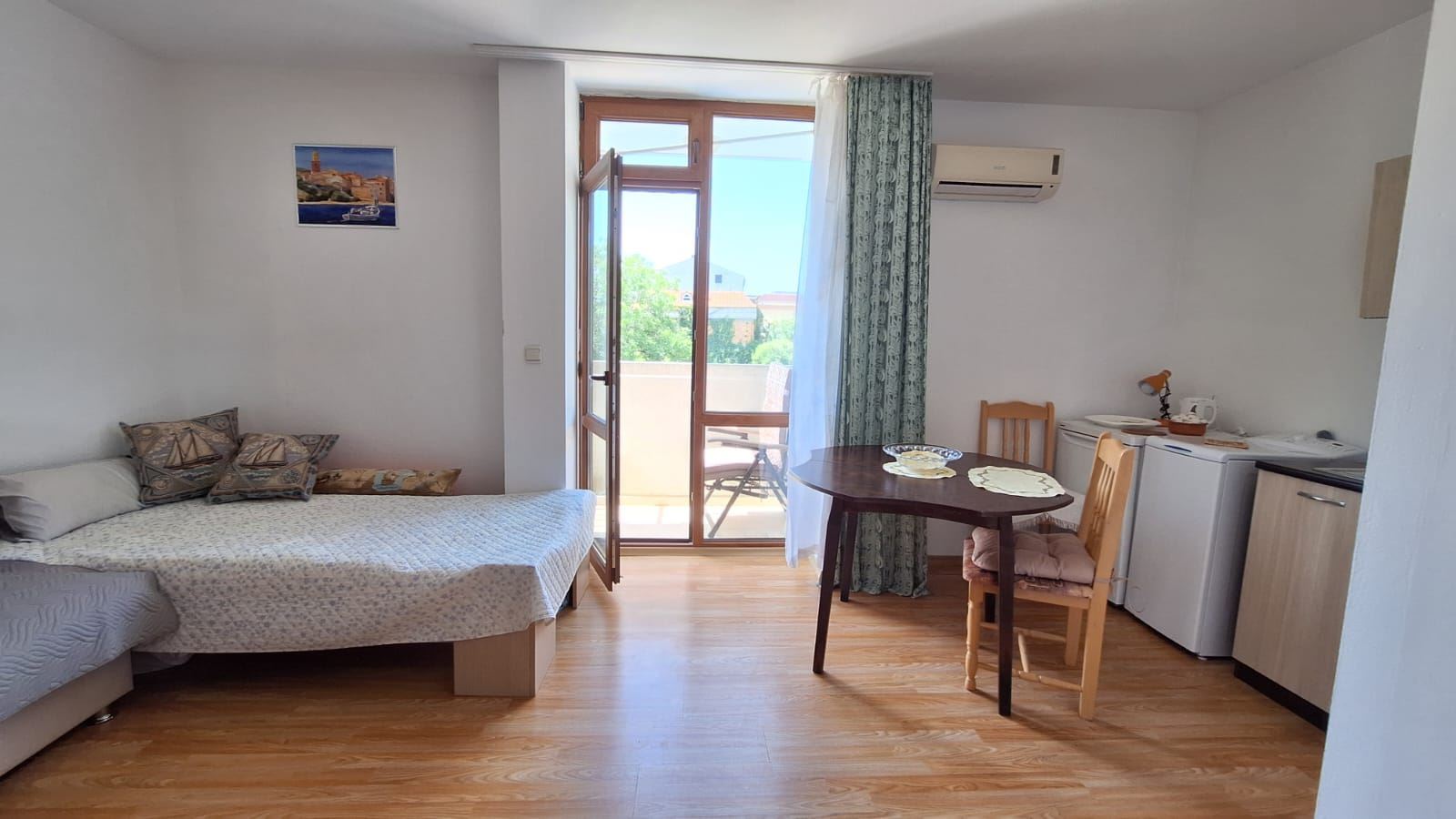 Studio Apartment in Ravda with Swimming Pool and Parking Spaces – Comfortable Seaside Property at an Affordable Price