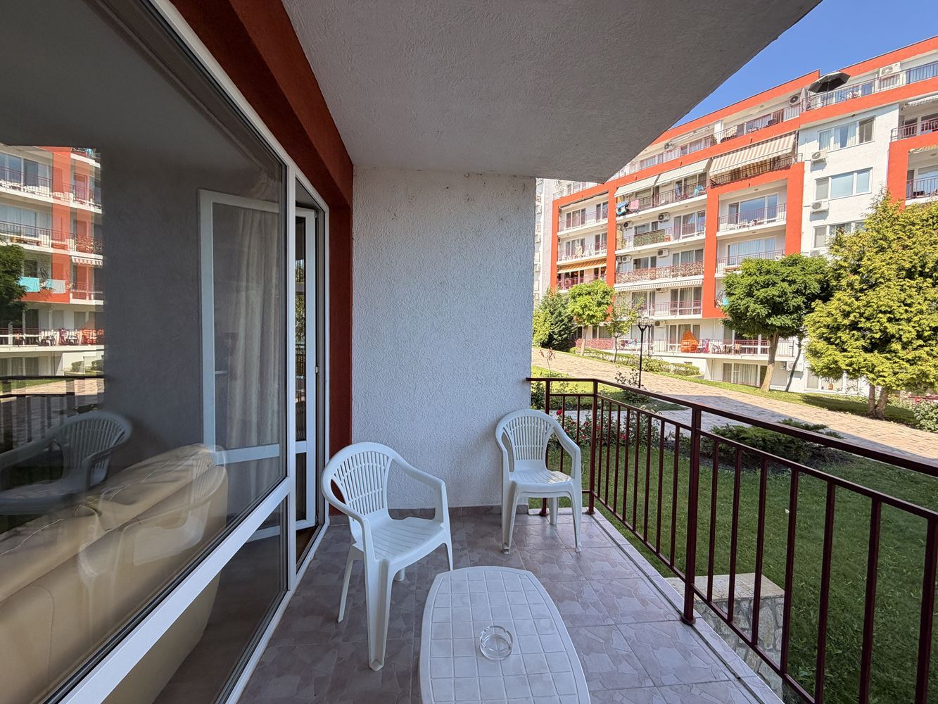 Absolute First Line in Sveti Vlas! Spacious One-Bedroom Apartment with Beautiful Sea View