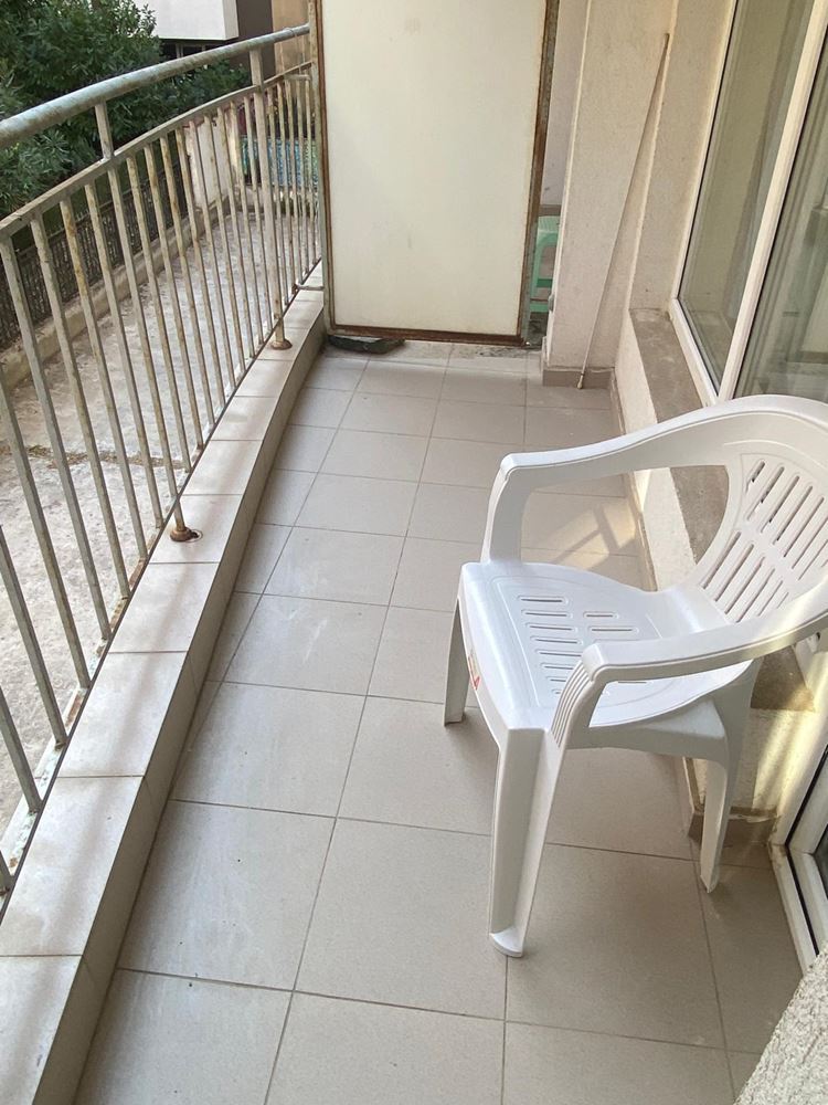 Furnished One-Bedroom Apartment 50 m from the Sea in Pomorie