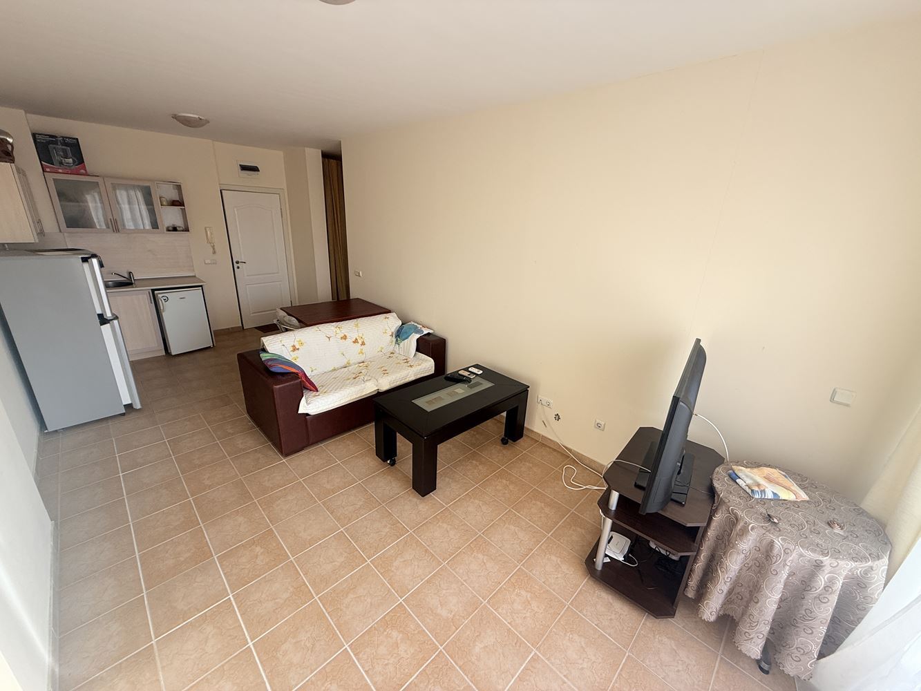 One-Bedroom Apartment on the First Line in Ravda – Sea View, Cosiness and Everything You Need for a Perfect Holiday