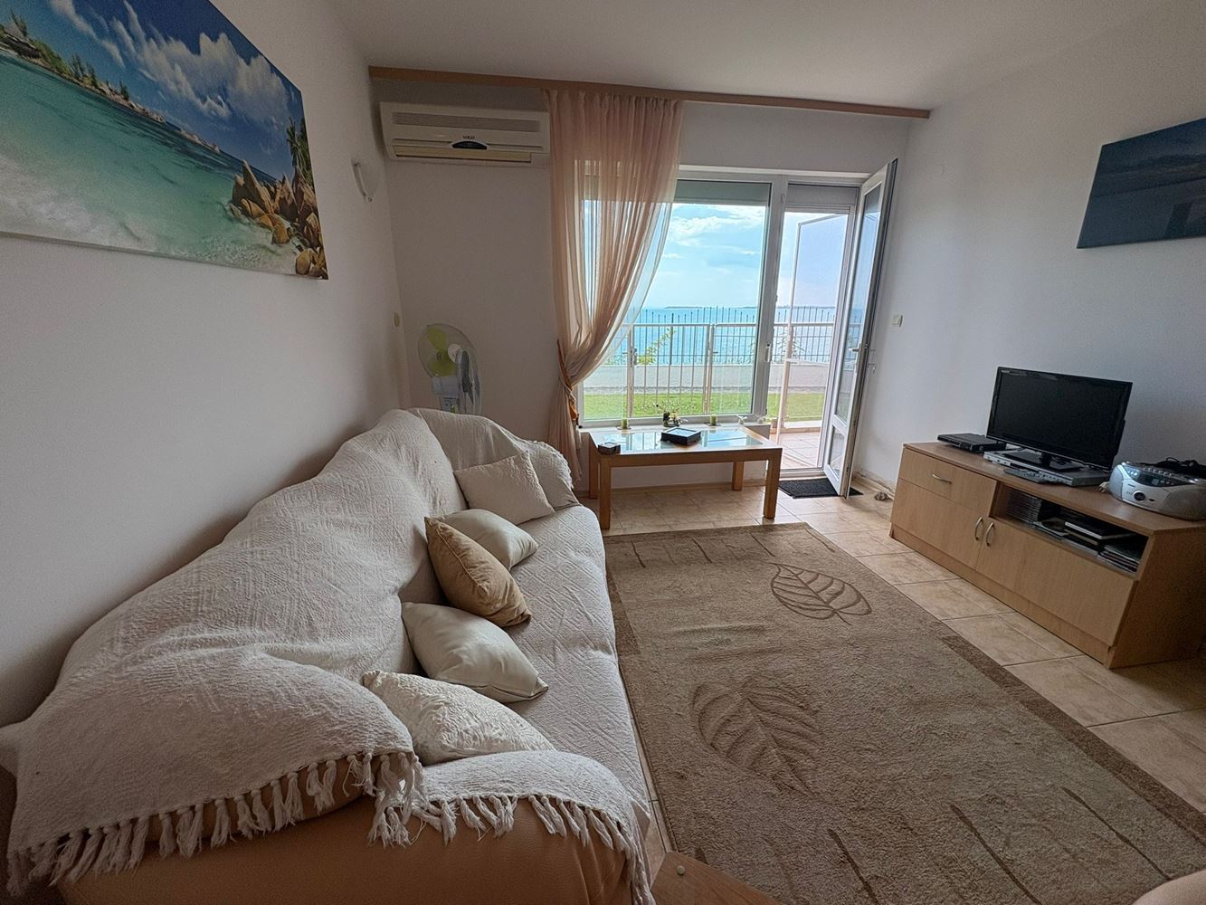 One-Bedroom Apartment with Direct Sea View in Sveti Vlas – Comfort, Tranquility and Resort Lifestyle