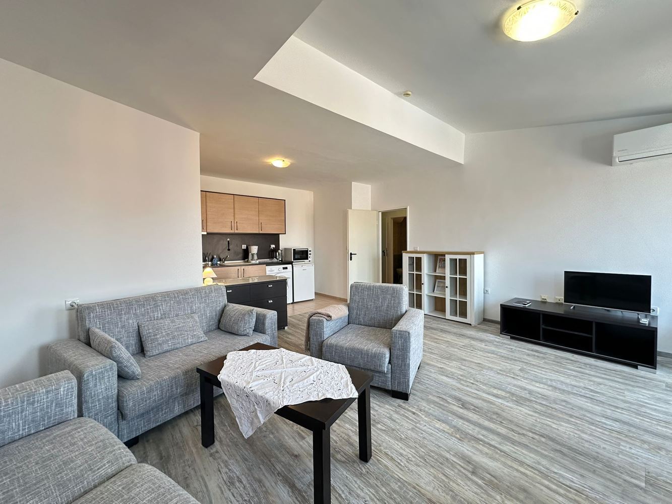 Apartment with One Bedroom on the First Line in Aheloy – Sea Atmosphere, Luxury Amenities and Ready Documents for the Deal