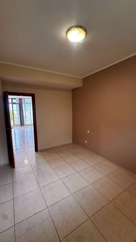 Three-room Apartment with Sea View in a Prestigious Complex in Sveti Vlas