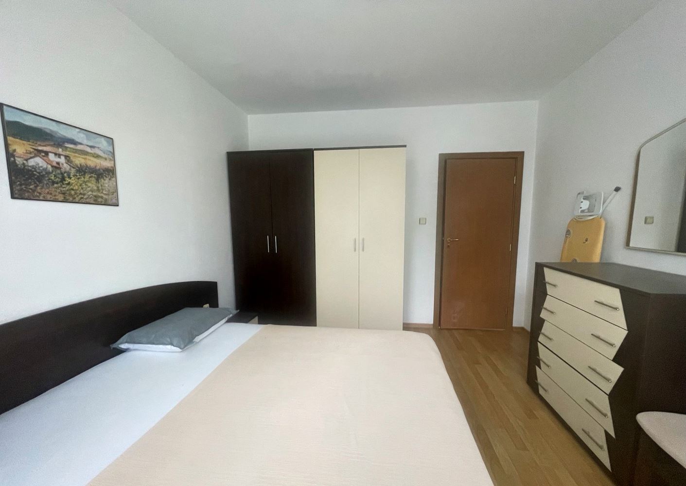 One-bedroom apartment with direct access to the pool in a complex in Sveti Vlas