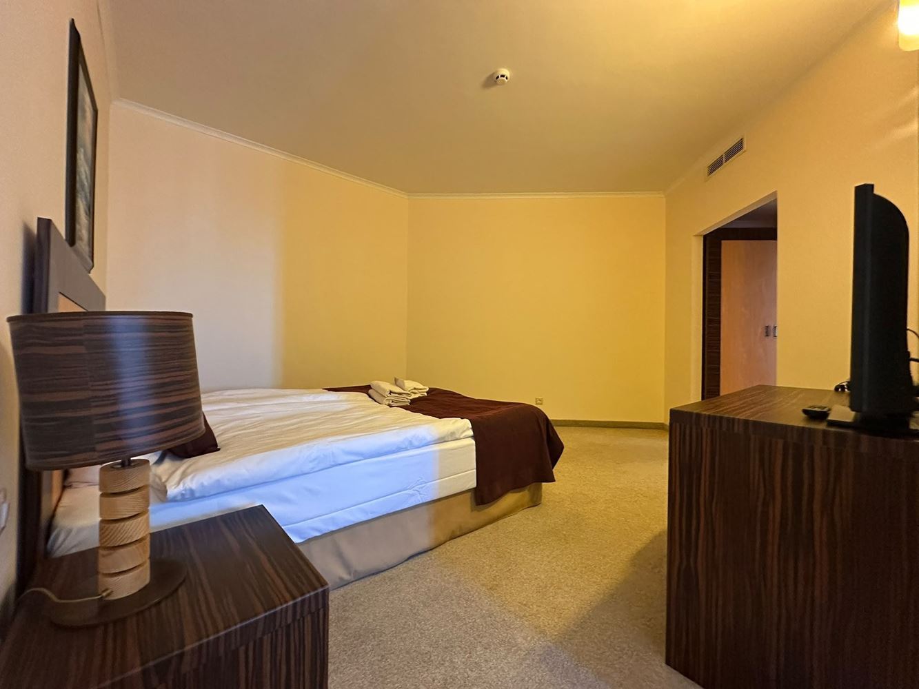 Apartment with an Impressive Sea Panorama on the First Line in Sunny Beach