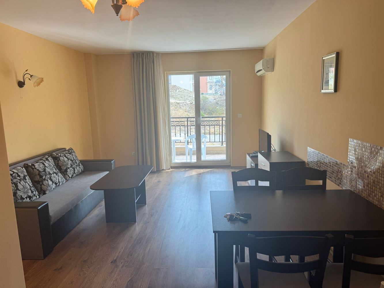 Spacious One-Bedroom Apartment in an Elegant Complex in Sunny Beach