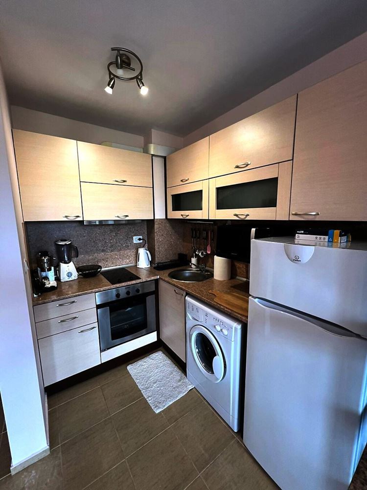 Spacious Studio with Pool View in Sunny Beach – Fully Furnished