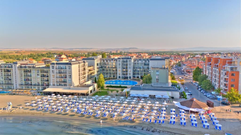 Wonderful studio on the first line in Pomorie with sea view – comfort, cosiness and a prestigious location