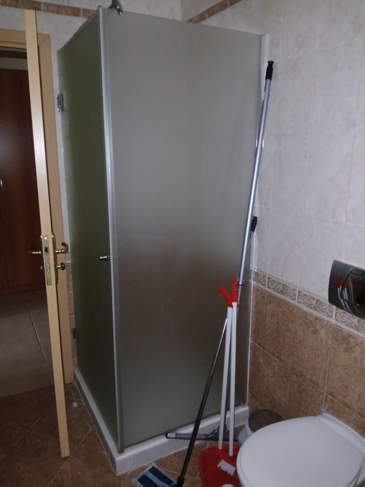 Attractive One-Bedroom Apartment on the First Line by the Sea in Pomorie – Comfort, Swimming Pools and Spa Facilities