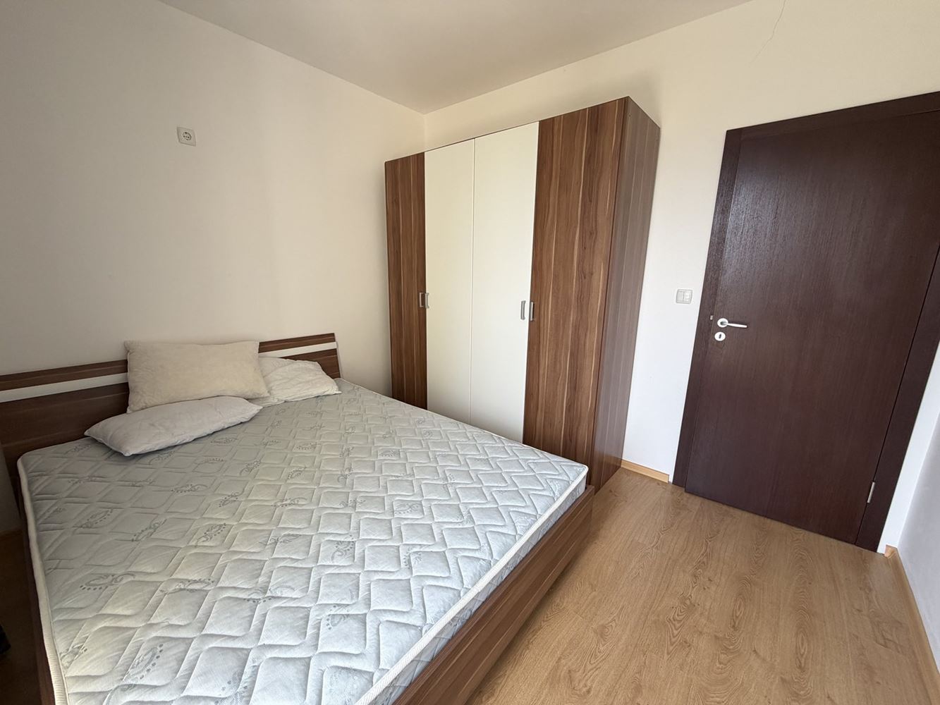 One-bedroom apartment steps from South Beach in Ravda – no maintenance fee