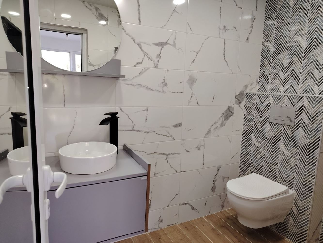 New two-bedroom apartment with no maintenance fee – after renovation, in “Black Sea 1”, Nesebar
