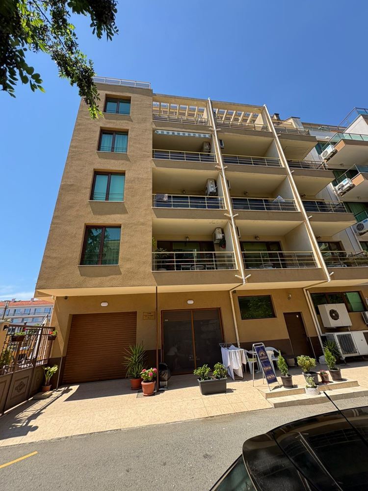 Studio in the Heart of the Old Town of Pomorie – Comfort, Location and Sea Proximity
