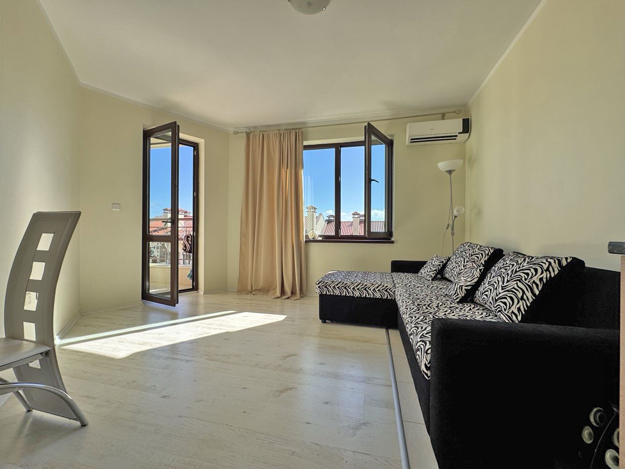 Furnished One-Bedroom Apartment with a Wonderful View of Sunny Beach