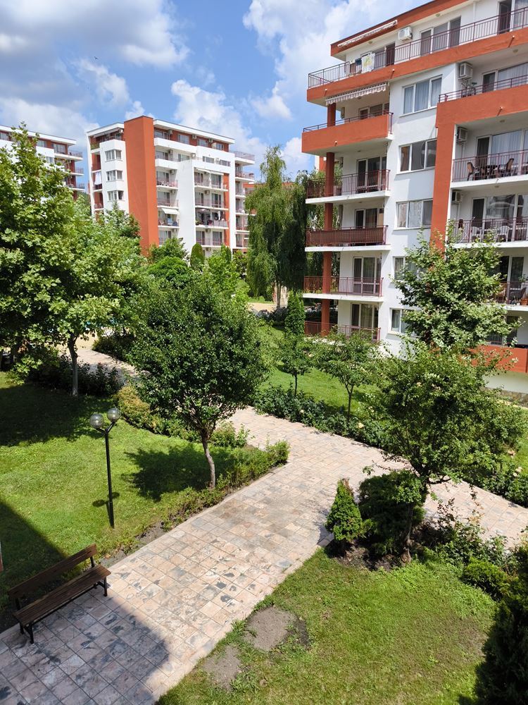 Luxury one-bedroom apartment on the first line in Sveti Vlas
