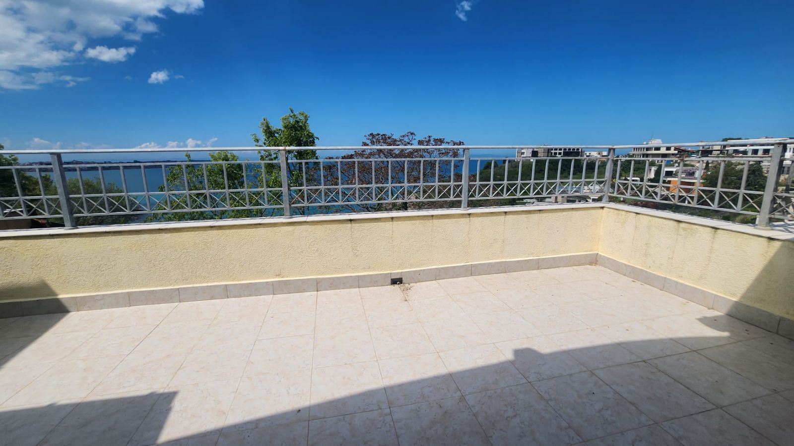 Maisonette on the first line to the sea in Sozopol with panoramic views and a boutique location