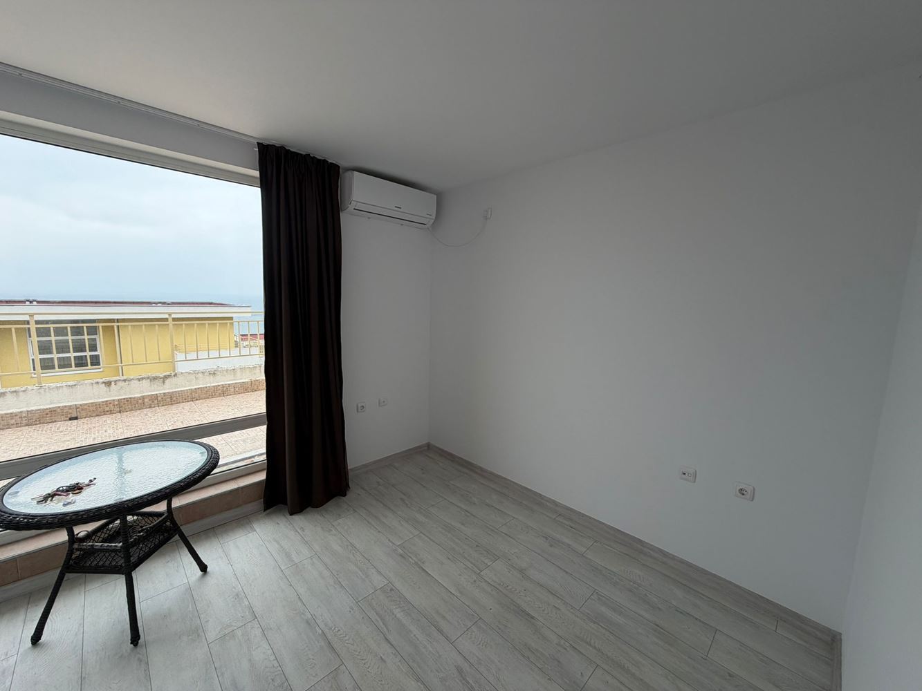 Panoramic studio with sea view in Sveti Vlas – impressive location, large-scale complex, and high-class investment