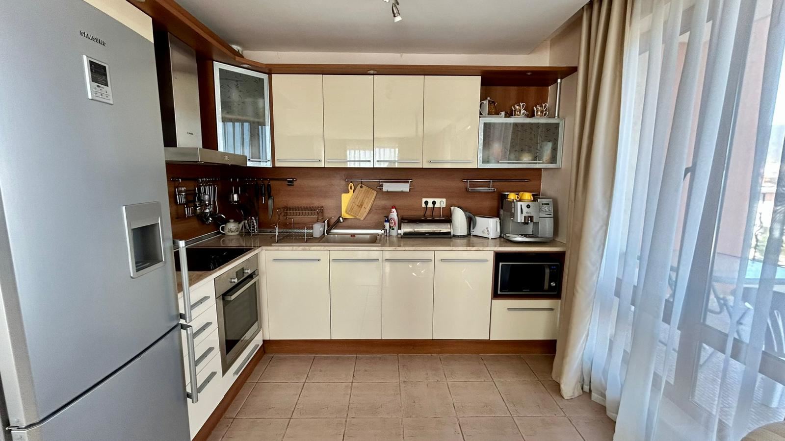 Sveti Vlas – three-bedroom apartment with direct panoramic sea view in a first-line complex