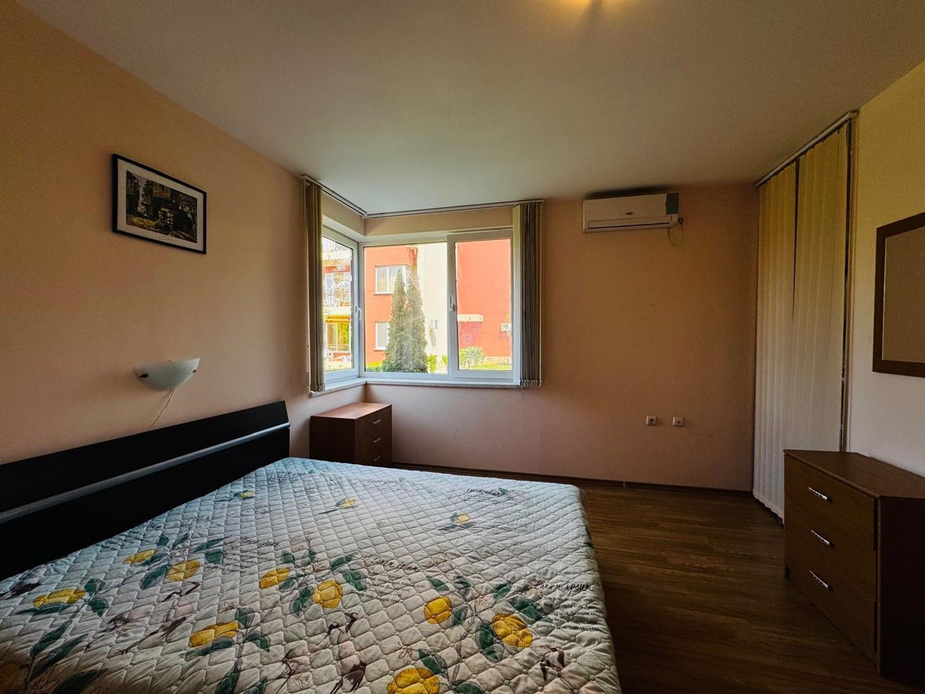 Cozy Three-room Apartment on the Ground Floor in Sunny Beach – Excellent Investment Near the Aquapark and the Sea