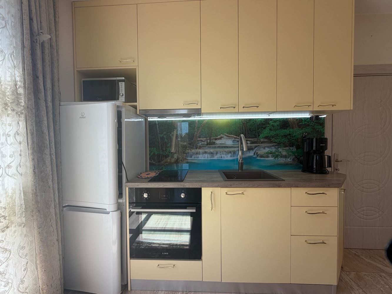 Cozy one-bedroom apartment with a huge terrace in Ravda – your own private space by the sea