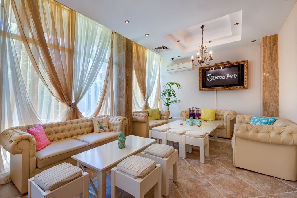 Furnished studio with panoramic terrace and pool view in Sunny Beach – comfort and SPA amenities all year round