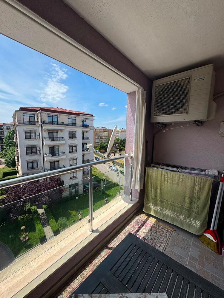 Spacious and cosy studio in the heart of the Old Town of Pomorie – only 50 metres from the beach