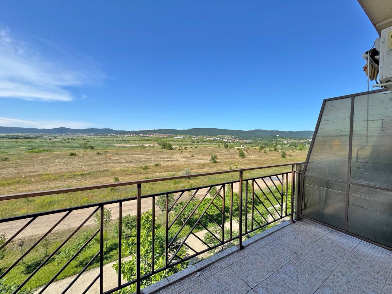 Spacious Studio in an Excellent Complex Near the Aquapark in Sunny Beach – Ready for Use or Investment