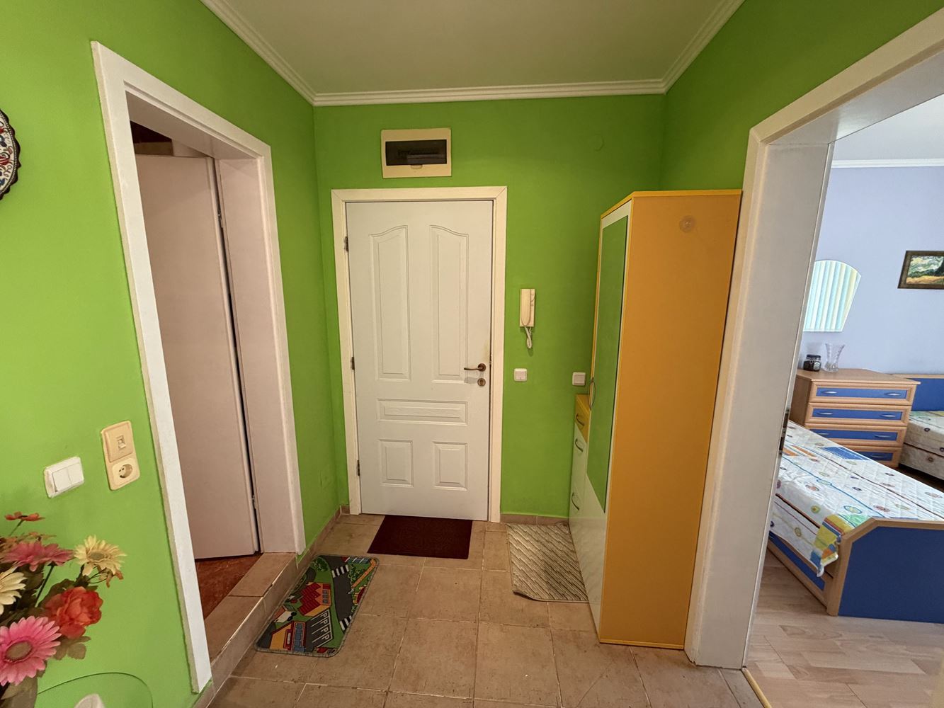 One-Bedroom Apartment with a Spacious Terrace and Sea View in Sveti Vlas – 300 Metres from the Beach