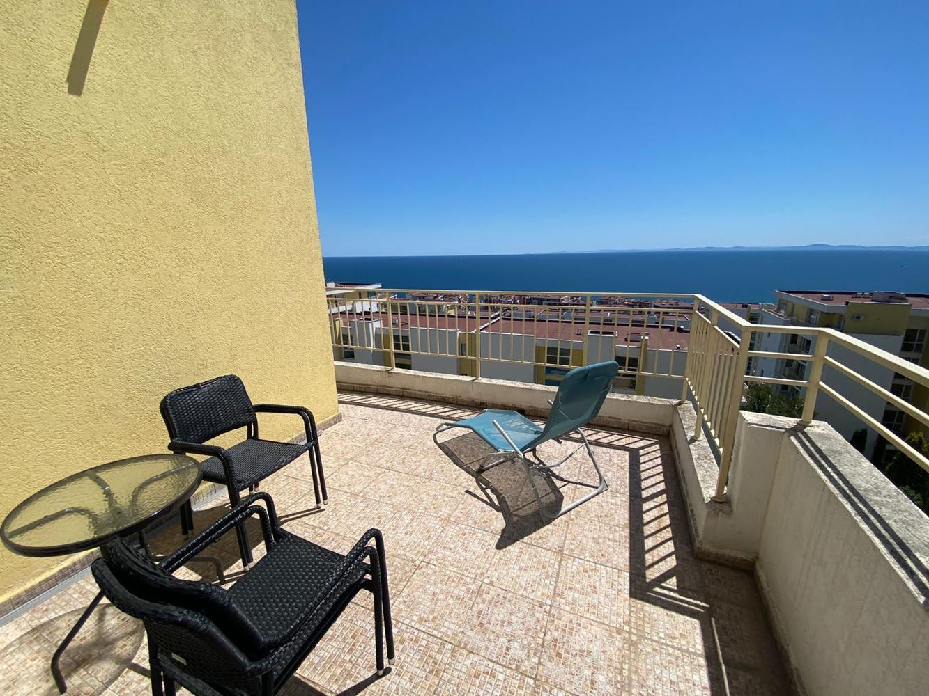 Apartment with One Bedroom and Panoramic Sea View in a Luxury Complex with Multiple Services