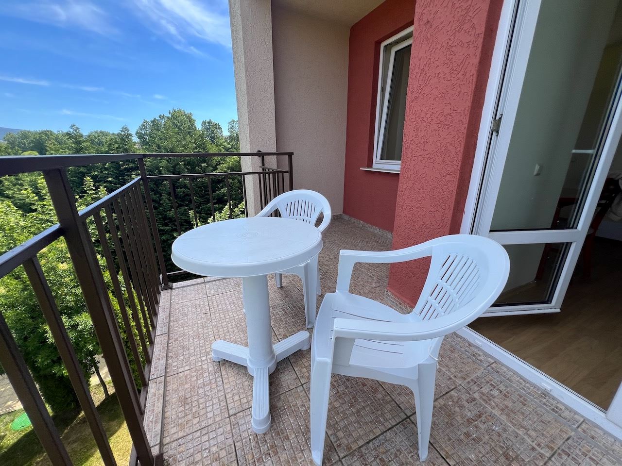 Spacious studio in Sunny Beach with an excellent location and an impressive complex – ready to move in or invest in
