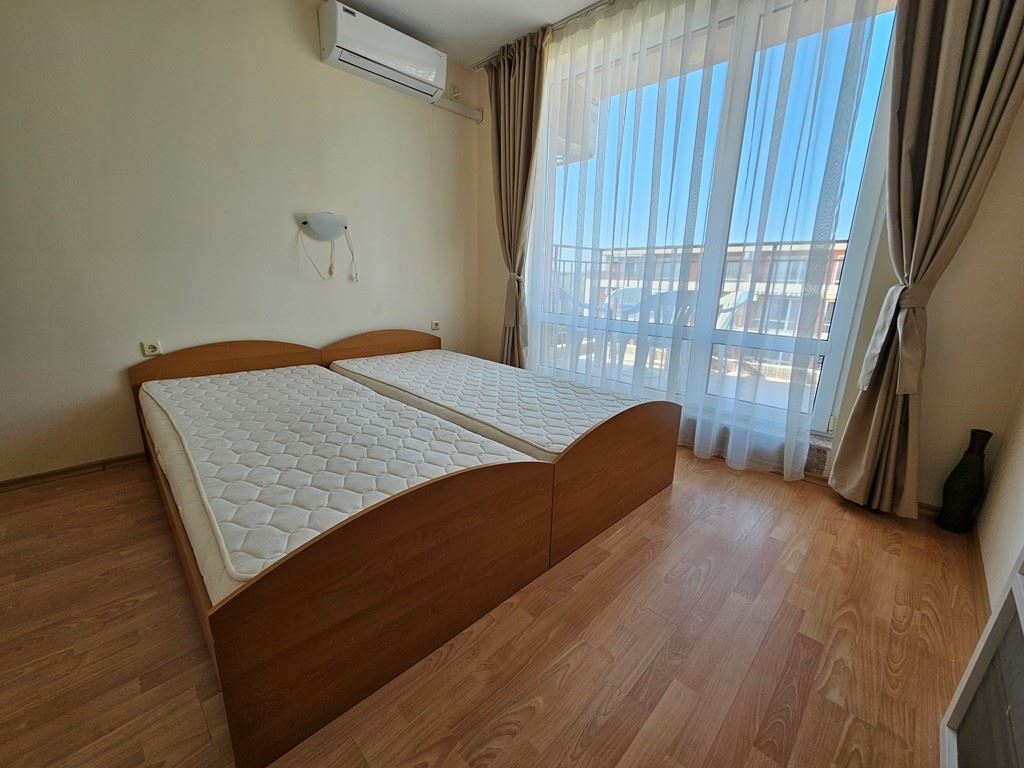 Fully Furnished One-Bedroom Apartment on the Top Floor in Sunny Beach – Pool View and Luxurious Atmosphere
