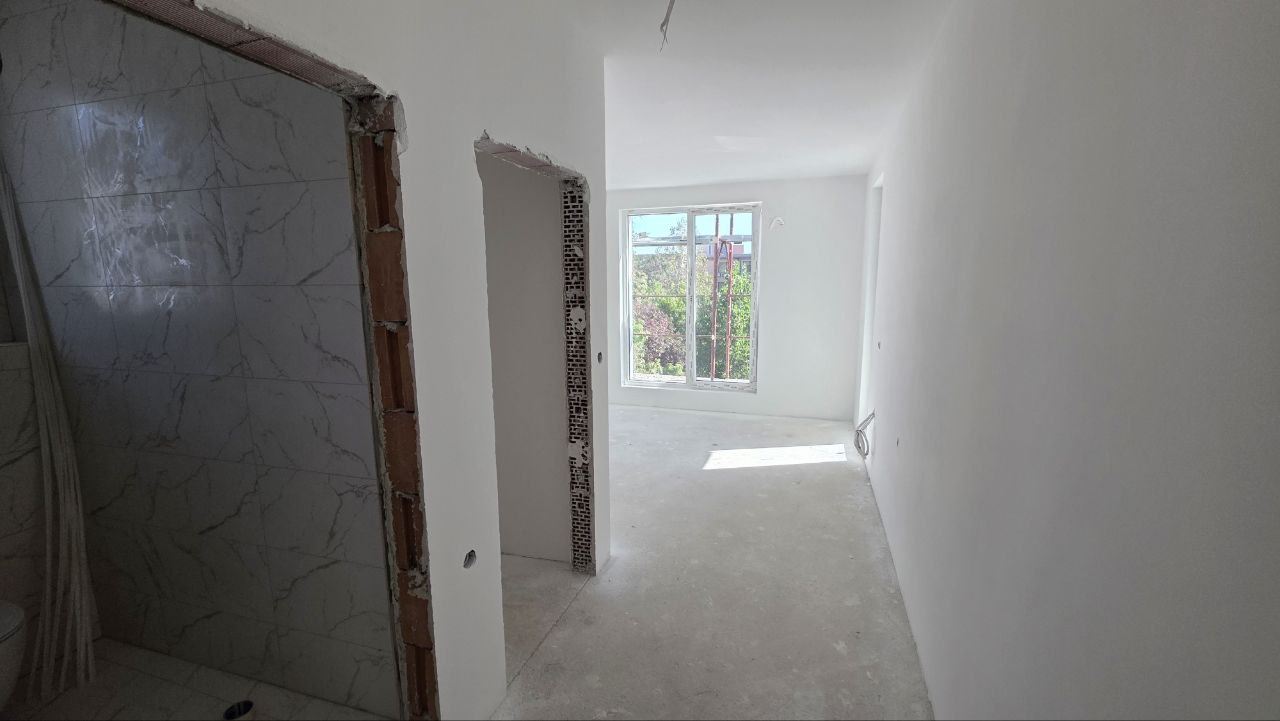 Modern studio in a new building – excellent location and no maintenance fee